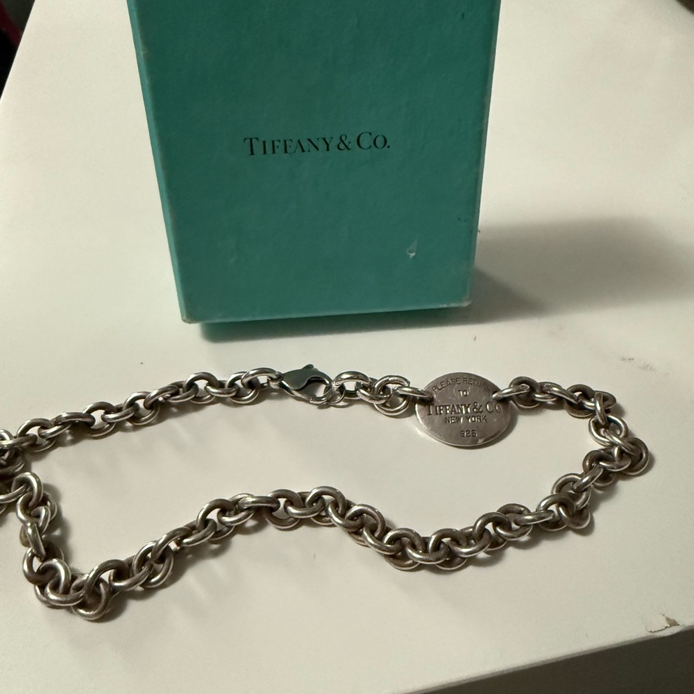 AUTHENTIC Tiffany & Co. Necklace